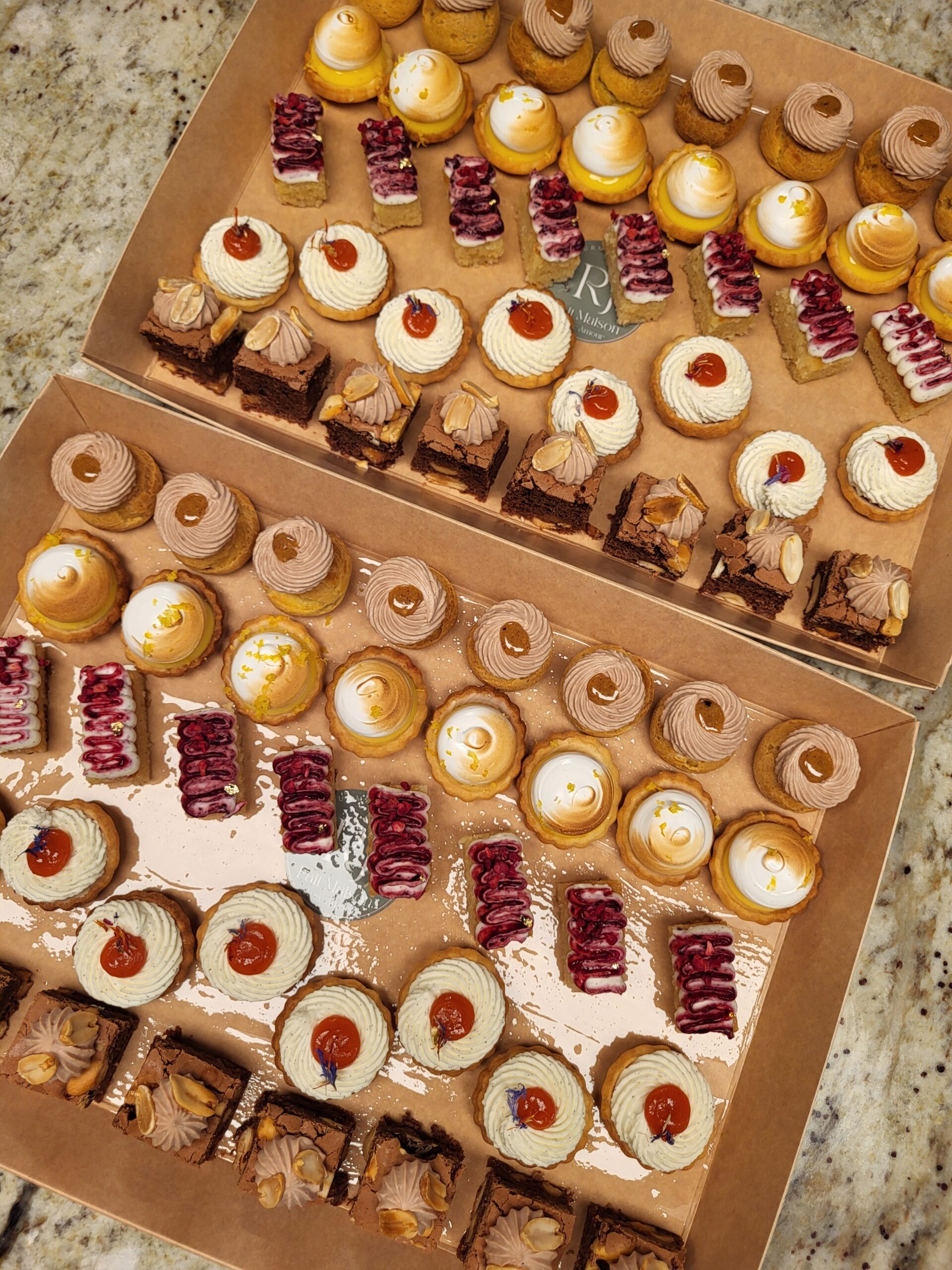 Mignardises, RJ Pâtisserie